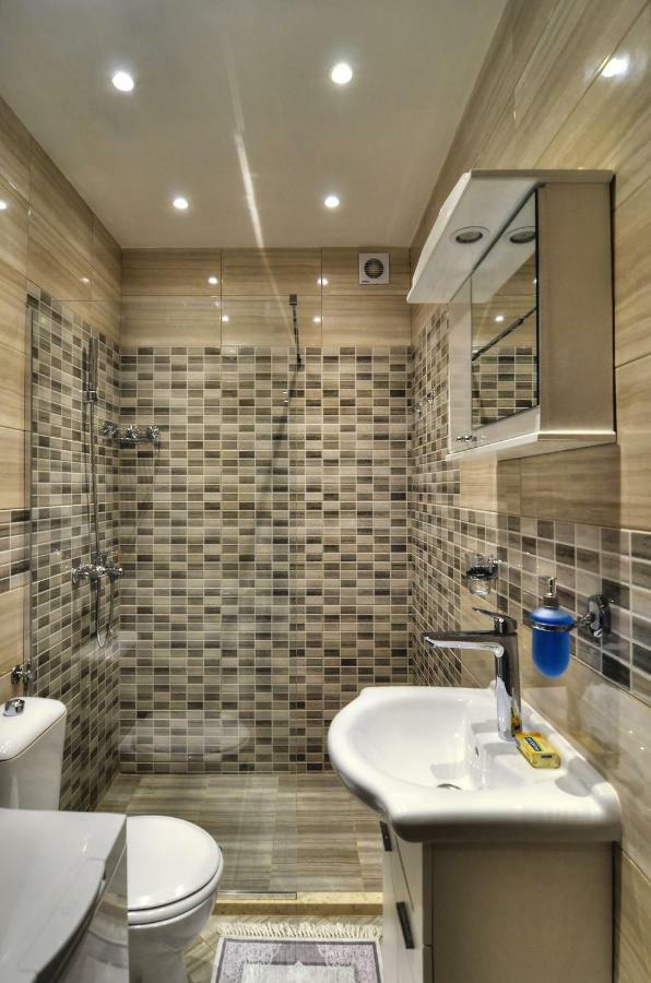 Apartments Banicevic Тиват Екстер'єр фото